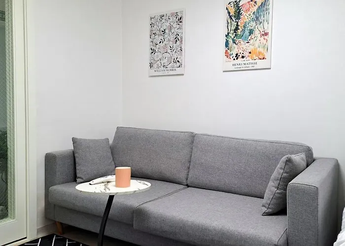 Daumstay#2호선#강남#역삼역7분#침실3개#침대4개#가족#모임#성형#비즈니스#모던숙소