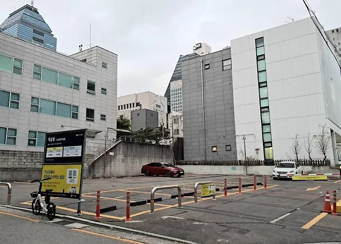 Daumstay#2호선#강남#역삼역7분#침실3개#침대4개#가족#모임#성형#비즈니스#모던숙소 Apartment