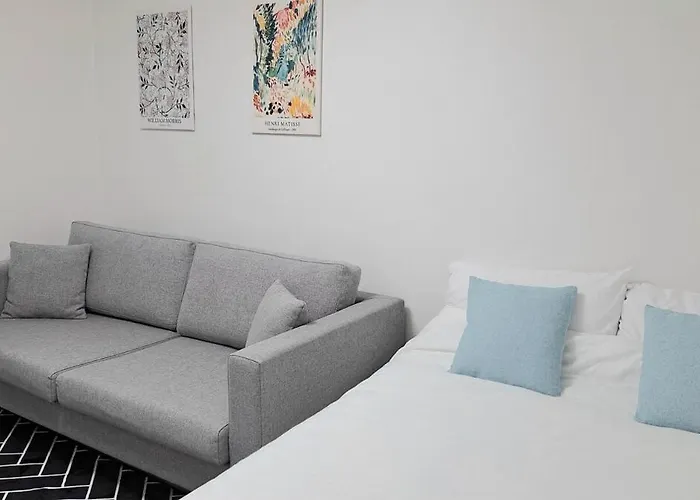 Daumstay#2호선#강남#역삼역7분#침실3개#침대4개#가족#모임#성형#비즈니스#모던숙소 Apartment *