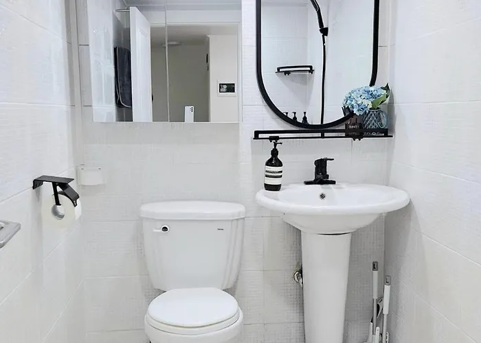 Apartment Daumstay#2호선#강남#역삼역7분#침실3개#침대4개#가족#모임#성형#비즈니스#모던숙소 Seoul